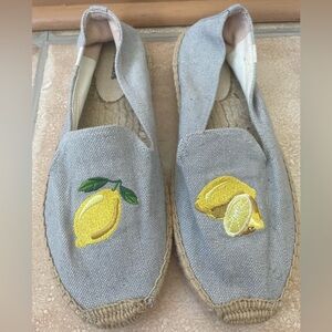 Soludos Woven Platform Light Blue/Yellow Slip-On Espadrilles Lemon; size 10